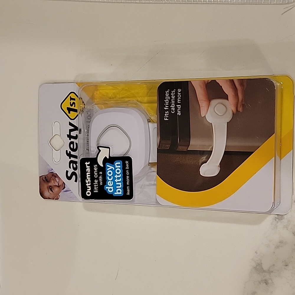 Safety 1st multi use lock